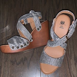 Brand new snakeskin wedges! Never worn before